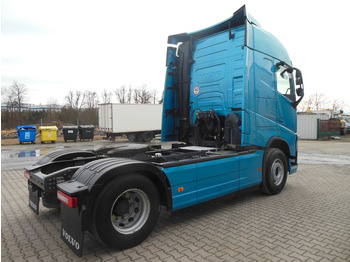 Tractor unit Volvo FH 13/540, GLOBE: picture 3