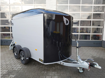 Closed box trailer