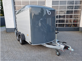 Closed box trailer