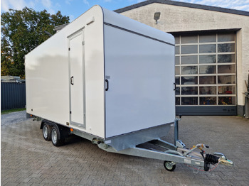Closed box trailer