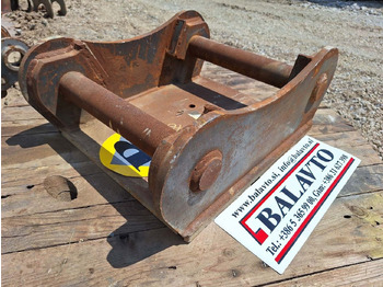 Quick coupler