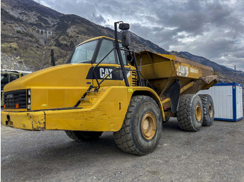 Articulated dumper CATERPILLAR 740