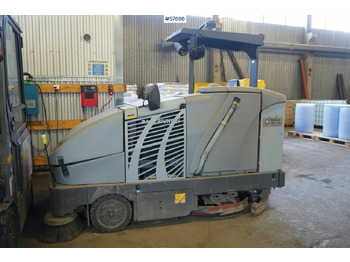 Road sweeper NILFISK