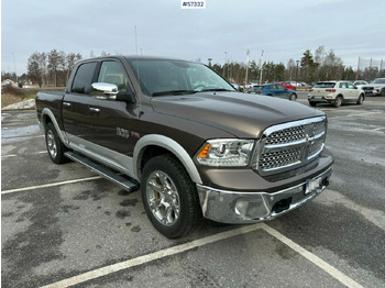 Pickup truck DODGE