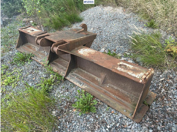 Excavator bucket