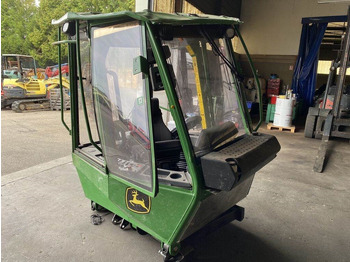 Cab JOHN DEERE