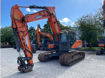 Crawler excavator DOOSAN DX235