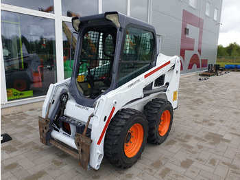 Skid steer loader BOBCAT S450