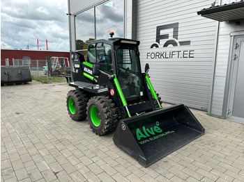 Skid steer loader Firstgreen Elise 900: picture 2