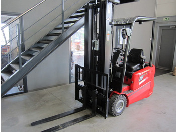 Electric forklift