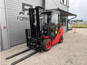 LPG forklift