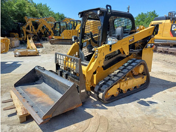 Compact track loader CATERPILLAR
