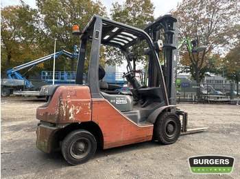 Diesel forklift Toyota 8FDF25: picture 4