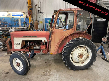 Farm tractor INTERNATIONAL