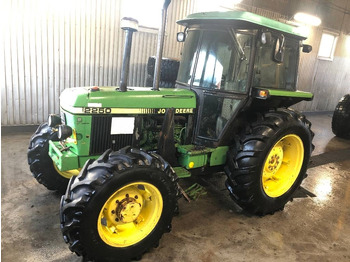 Farm tractor JOHN DEERE 2250