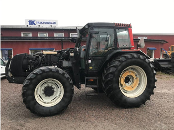 Farm tractor VALMET