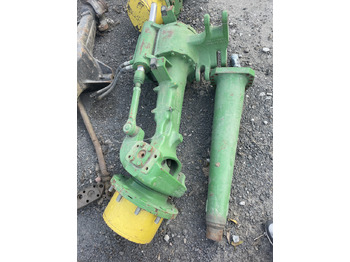 Steering knuckle JOHN DEERE