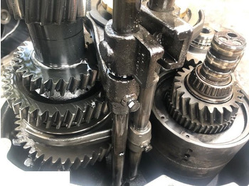 Gearbox for Agricultural machinery Skrzynia Biegów International Ratio 1:2 [CZĘŚCI]: picture 5