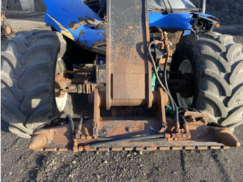 Spare parts for Telescopic handler New Holland LM435A - Zwolnica - Zwrotnica - Półoś - Skrzynia - Silnik - Siłowniki: picture 5 Spare parts for Telescopic handler New Holland LM435A - Zwolnica - Zwrotnica - Półoś - Skrzynia - Silnik - Siłowniki: picture 5