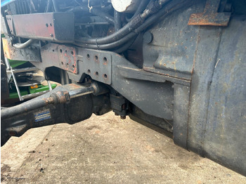 Farm tractor Valtra 8150 8150-4 - cała na części: picture 3