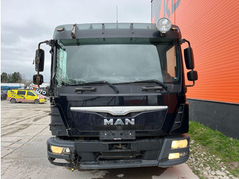 Dropside/ Flatbed truck, Crane truck MAN TGL 8.180 4x2 CAB DAMAGE ! / Fassi F28 / PLATFORM L=4366 mm: picture 3