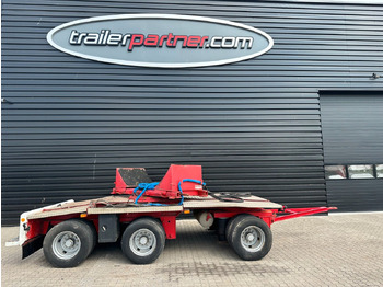 Low loader semi-trailer
