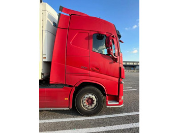 Tractor unit VOLVO FH 500