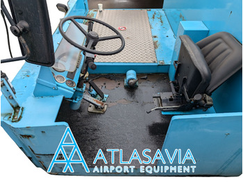 Pushback tractor Schopf F 396: picture 4