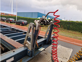 Container transporter/ Swap body semi-trailer LAG O-3-39 LT2 / HIGH CUBE / 45FT: picture 2