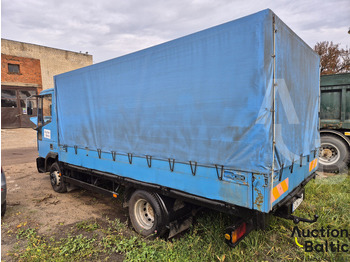 Curtainsider truck Iveco 65E10: picture 3 Curtainsider truck Iveco 65E10: picture 3