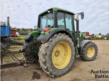 Farm tractor John Deere 6430: picture 4