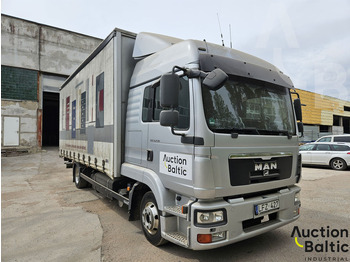 Curtainsider truck MAN TGL 8.250
