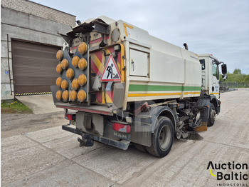 Road sweeper MAN TGM15.250 4X2 BL: picture 3