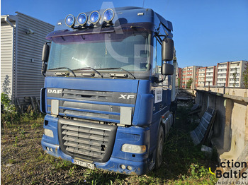 Tractor unit DAF XF 105 410