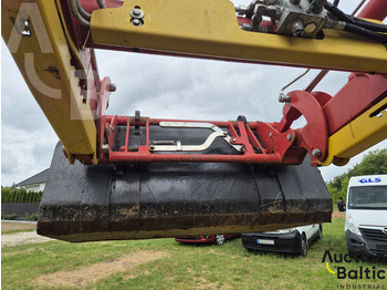 Farm tractor Tym 754: picture 3