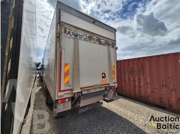 Box truck Volvo FL240: picture 2