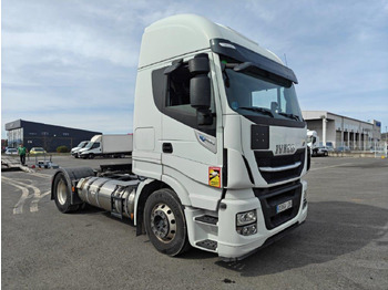 Tractor unit IVECO Stralis 440