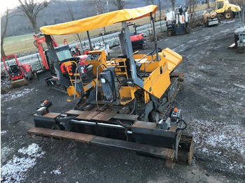 Asphalt paver ABG TITAN 325 and runs and runs: picture 2