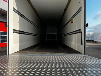 Closed box semi-trailer Krone Koffer mit Ladebordwand 2.000 kg Top Klappe: picture 3