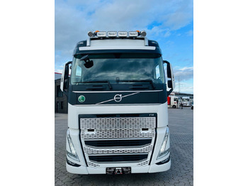 Truck, Crane truck Volvo FH540 6x2 Containerpritsche mit F545RA.2.26: picture 2