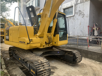 Crawler excavator KOMATSU PC130-7: picture 2