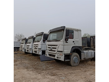 Tractor unit SINOTRUK HOWO