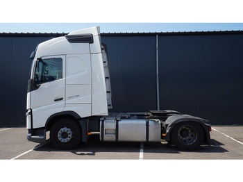 Tractor unit VOLVO FH 460