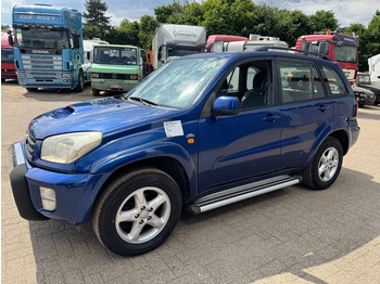 SUV TOYOTA