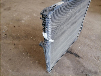 Radiator for Truck Scania Cooling radiator 2027572: picture 4