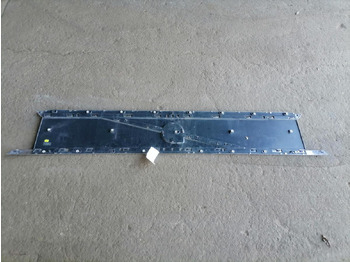 Grill for Truck Volvo plastic 82248312: picture 3