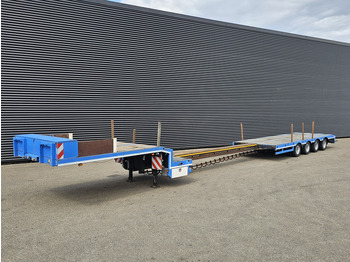 Low loader semi-trailer