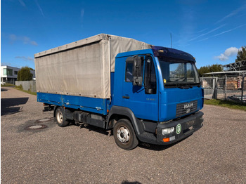 Curtain side van MAN