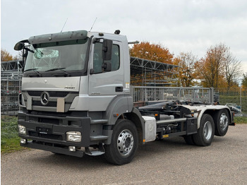 Hook lift truck MERCEDES-BENZ