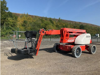 Articulated boom NIFTYLIFT